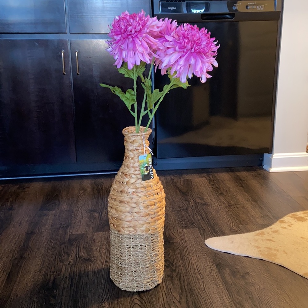 Woven wicker rattan vase